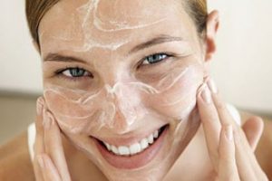 scrub per punti neri
