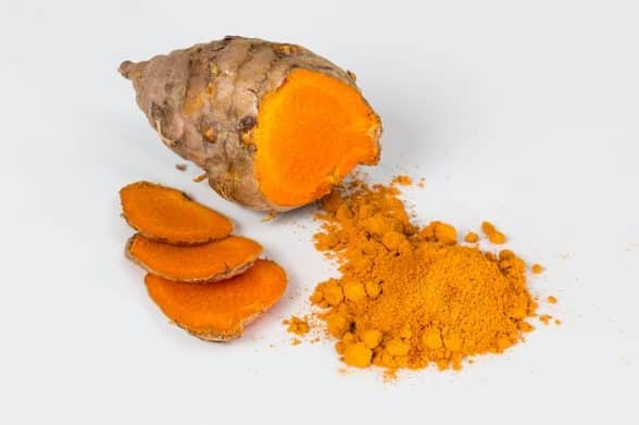 curcumina in crema contro irritazioni