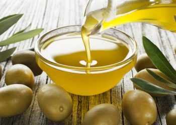 olio di oliva per le rughe del visto